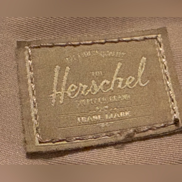 Herschel Fanny Pack - Pink Rose Belt Bag Full Zip - Picture 7 of 11